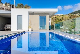 Moradia T2 - Arco da Calheta, Calheta (Madeira), Ilha da Madeira - Miniatura: 26/39