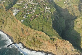 Moradia T3 - Calheta, Calheta, Ilha de S. Jorge - Miniatura: 2/19