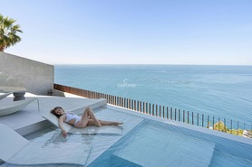 Moradia T4 - Arco da Calheta, Calheta (Madeira), Ilha da Madeira - Miniatura: 2/110