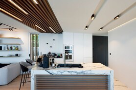 Moradia T4 - Arco da Calheta, Calheta (Madeira), Ilha da Madeira - Miniatura: 74/110