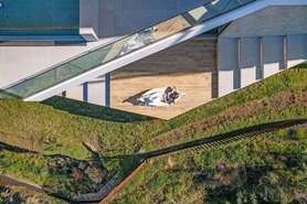 Moradia T4 - Arco da Calheta, Calheta (Madeira), Ilha da Madeira - Miniatura: 100/110