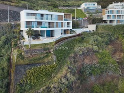 Moradia T4 - Arco da Calheta, Calheta (Madeira), Ilha da Madeira - Miniatura: 104/110