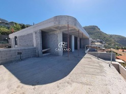 Moradia T4 - Arco da Calheta, Calheta (Madeira), Ilha da Madeira - Miniatura: 8/32