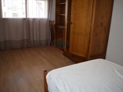 Quarto T4 - Santo Antnio dos Olivais, Coimbra, Coimbra - Miniatura: 8/9