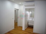 Apartamento T2 - Santo Ant�nio dos Olivais, Coimbra, Coimbra - Miniatura: 2/9
