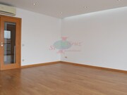 Apartamento T3 - Santo Ant�nio dos Olivais, Coimbra, Coimbra - Miniatura: 8/9