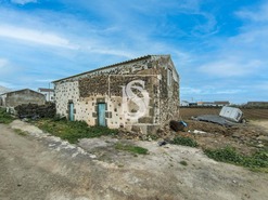 Armazm T0 - Guadalupe, Santa Cruz da Graciosa, Ilha Graciosa - Miniatura: 1/3