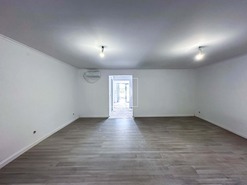 Moradia T2 - Porto Formoso, Ribeira Grande, Ilha de S.Miguel - Miniatura: 9/16