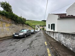 Moradia T2 - Porto Formoso, Ribeira Grande, Ilha de S.Miguel - Miniatura: 16/16