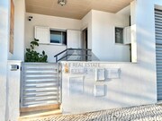 Moradia T5 - Vila Real St Antonio, Vila Real de Santo Ant�nio, Faro (Algarve) - Miniatura: 2/9