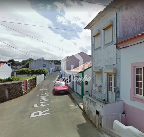 Moradia T2 - Vila Nova, Praia da Vitria, Ilha Terceira - Imagem grande