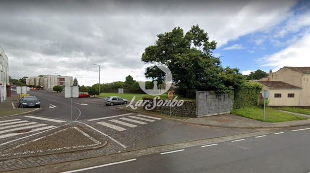 Terreno R�stico - Rosto de C�o (Livramento), Ponta Delgada, Ilha de S.Miguel - Imagem grande