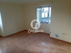 Moradia T3 - S�o Sebasti�o, Ponta Delgada, Ilha de S.Miguel - Miniatura: 8/13