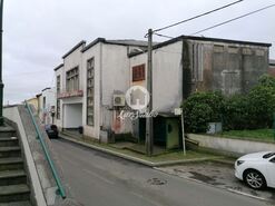 Pr�dio - Arrifes, Ponta Delgada, Ilha de S.Miguel - Miniatura: 1/12