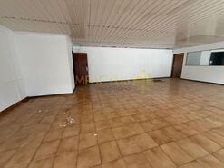 Escrit�rio - Bougado, Trofa, Porto