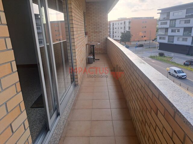 Apartamento T2 - Castelo da Maia, Maia, Porto - Imagem grande