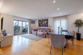 Apartamento T2 - Vila Nova da Telha, Maia, Porto