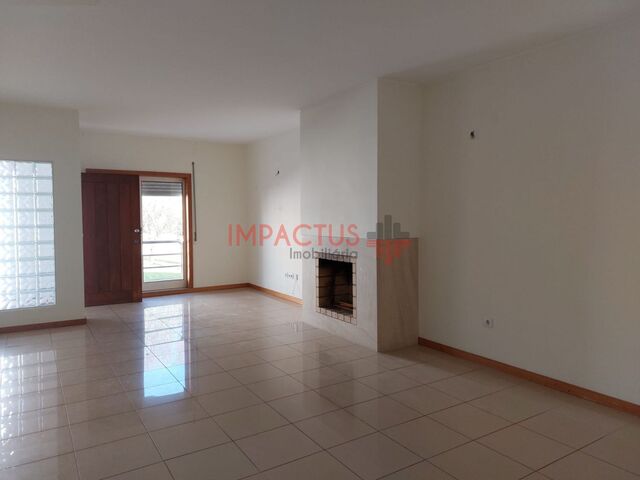 Moradia T3 - Nogueira, Maia, Porto - Imagem grande