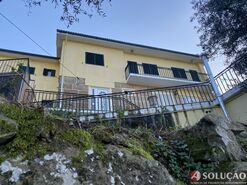 Moradia T4 - Barr�, Resende, Viseu