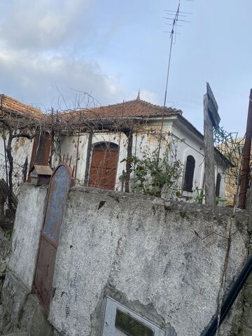 Moradia T2 - S.Martinho de Mouros, Resende, Viseu - Imagem grande