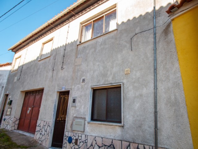 Moradia T3 - Sarzedas, Castelo Branco, Castelo Branco - Imagem grande