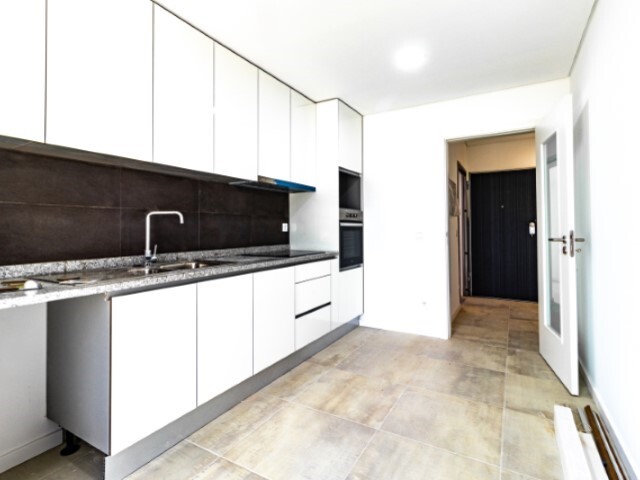 Apartamento T3 - S. Pedro, Figueira da Foz, Coimbra - Imagem grande