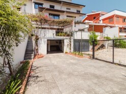 Moradia - Santo Antnio dos Olivais, Coimbra, Coimbra