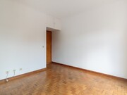 Apartamento T4 - Santo Ant�nio dos Olivais, Coimbra, Coimbra - Miniatura: 5/9