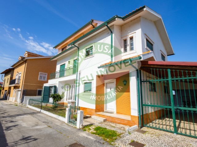 Moradia T3 - São Martinho do Bispo, Coimbra, Coimbra - Imagem grande