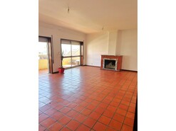Apartamento T4 - Oliveira do Bairro, Oliveira do Bairro, Aveiro