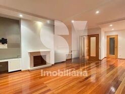 Apartamento T3 - Santo Ant�nio dos Olivais, Coimbra, Coimbra