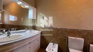 Moradia T5 - Vieira de Leiria, Marinha Grande, Leiria - Miniatura: 26/39