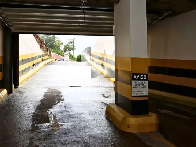 Garagem T0 - Coimbra, Coimbra, Coimbra - Miniatura: 1/10