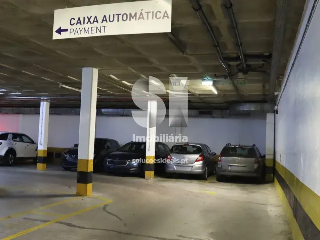Garagem T0 - Coimbra, Coimbra, Coimbra - Miniatura: 4/10