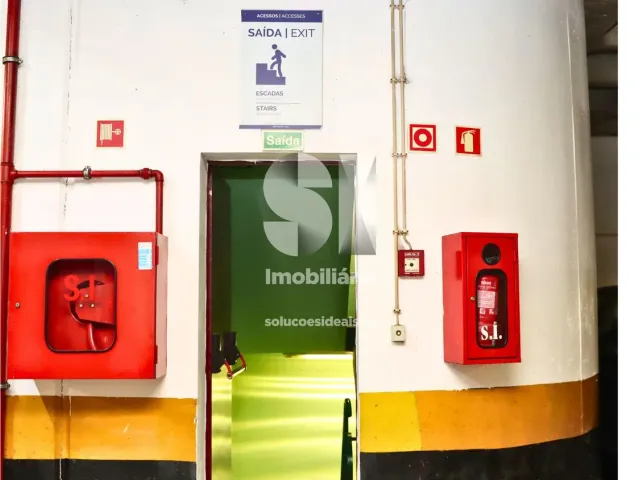 Garagem T0 - Coimbra, Coimbra, Coimbra - Miniatura: 8/10