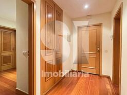 Apartamento T3 - Santo Ant�nio dos Olivais, Coimbra, Coimbra - Miniatura: 5/35