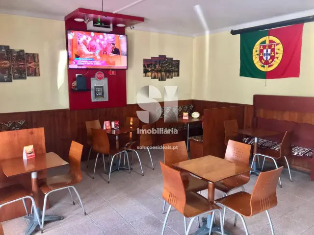 Moradia - Adoufe e Vilarinho de Samard�, Vila Real, Vila Real - Miniatura: 6/49