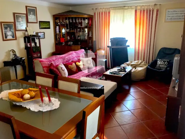 Moradia - Adoufe e Vilarinho de Samard�, Vila Real, Vila Real - Miniatura: 26/49