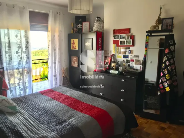 Moradia - Adoufe e Vilarinho de Samard�, Vila Real, Vila Real - Miniatura: 33/49