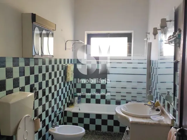 Moradia T6 - Praia do Ribatejo, Vila Nova da Barquinha, Santar�m - Miniatura: 3/11