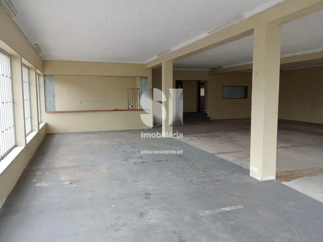 Com�rcio T0 - Arcos, Anadia, Aveiro - Miniatura: 2/9