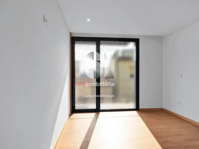 Moradia T3 - A Ver-o-Mar, P�voa de Varzim, Porto - Miniatura: 11/25