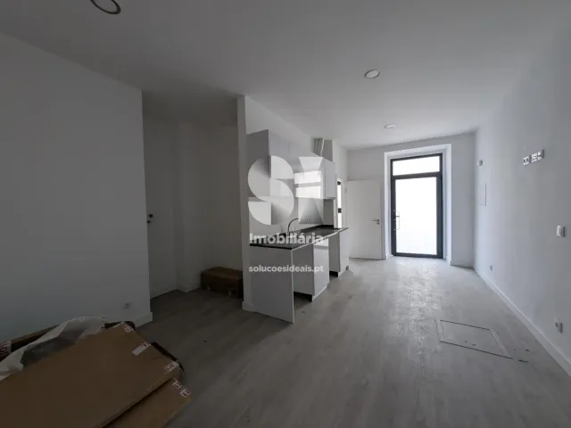 Pr�dio T0 - Vila Cova do Alva, Arganil, Coimbra - Miniatura: 5/38