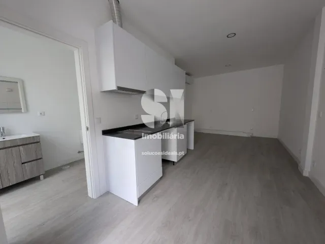 Pr�dio T0 - Vila Cova do Alva, Arganil, Coimbra - Miniatura: 8/38