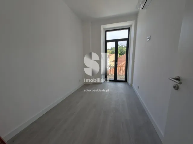 Pr�dio T0 - Vila Cova do Alva, Arganil, Coimbra - Miniatura: 27/38