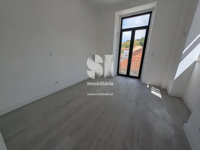 Pr�dio T0 - Vila Cova do Alva, Arganil, Coimbra - Miniatura: 28/38