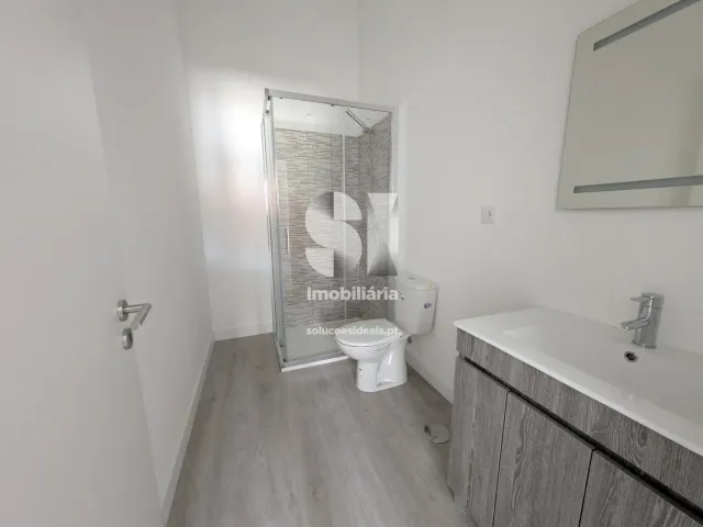 Pr�dio T0 - Vila Cova do Alva, Arganil, Coimbra - Miniatura: 33/38