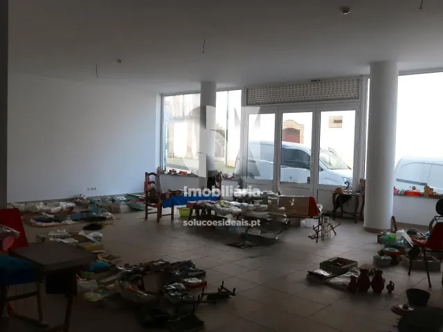 Com�rcio T0 - Arganil, Arganil, Coimbra - Miniatura: 4/11