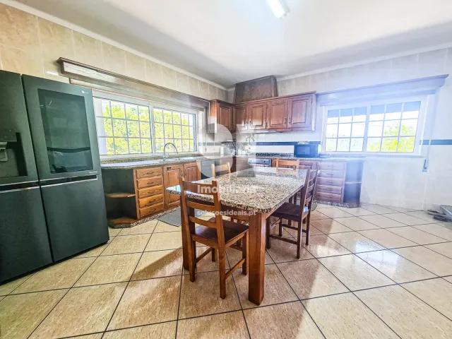 Moradia T3 - Couto de Baixo, Viseu, Viseu - Miniatura: 16/38