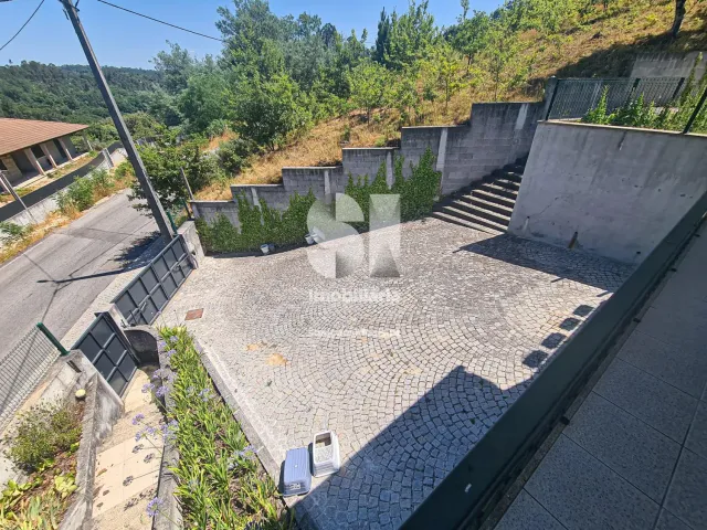 Moradia T3 - Couto de Baixo, Viseu, Viseu - Miniatura: 38/38